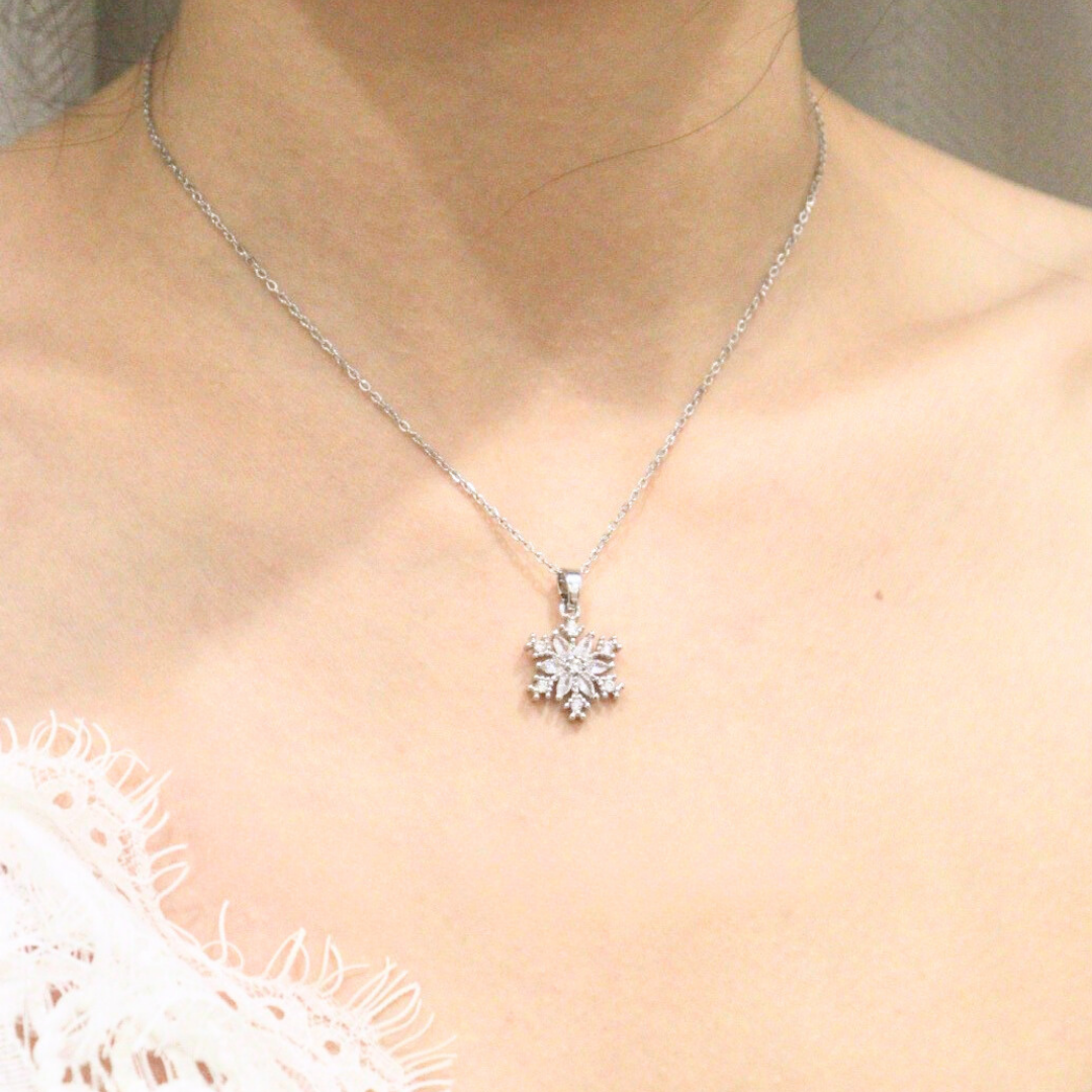 Diamond Snowflake Necklace II