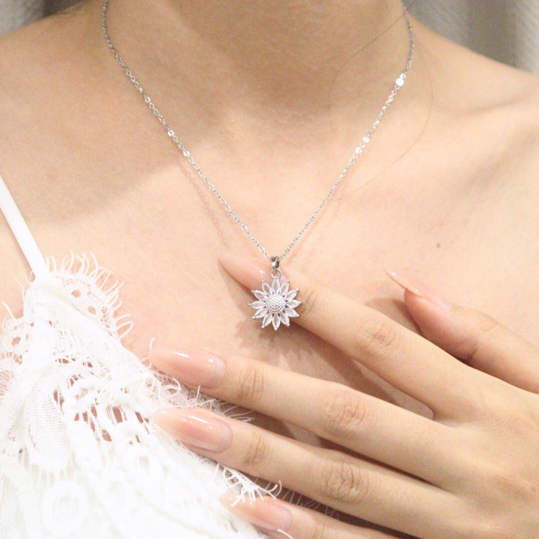 Sunflower Necklace