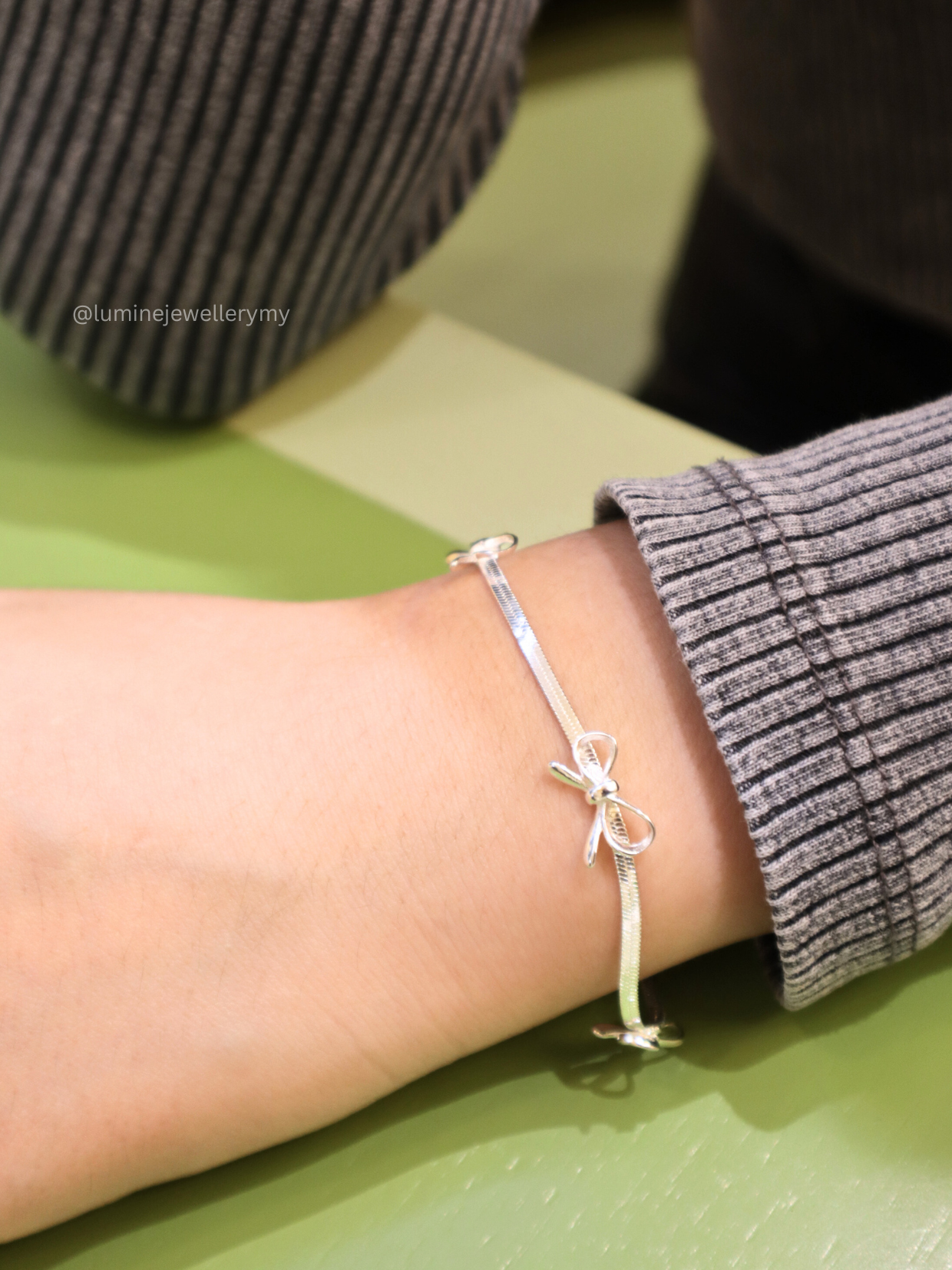 Korean Bowtie Snake Chain Bracelet