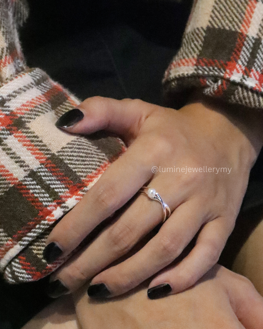 Double Layer Pearl Ring