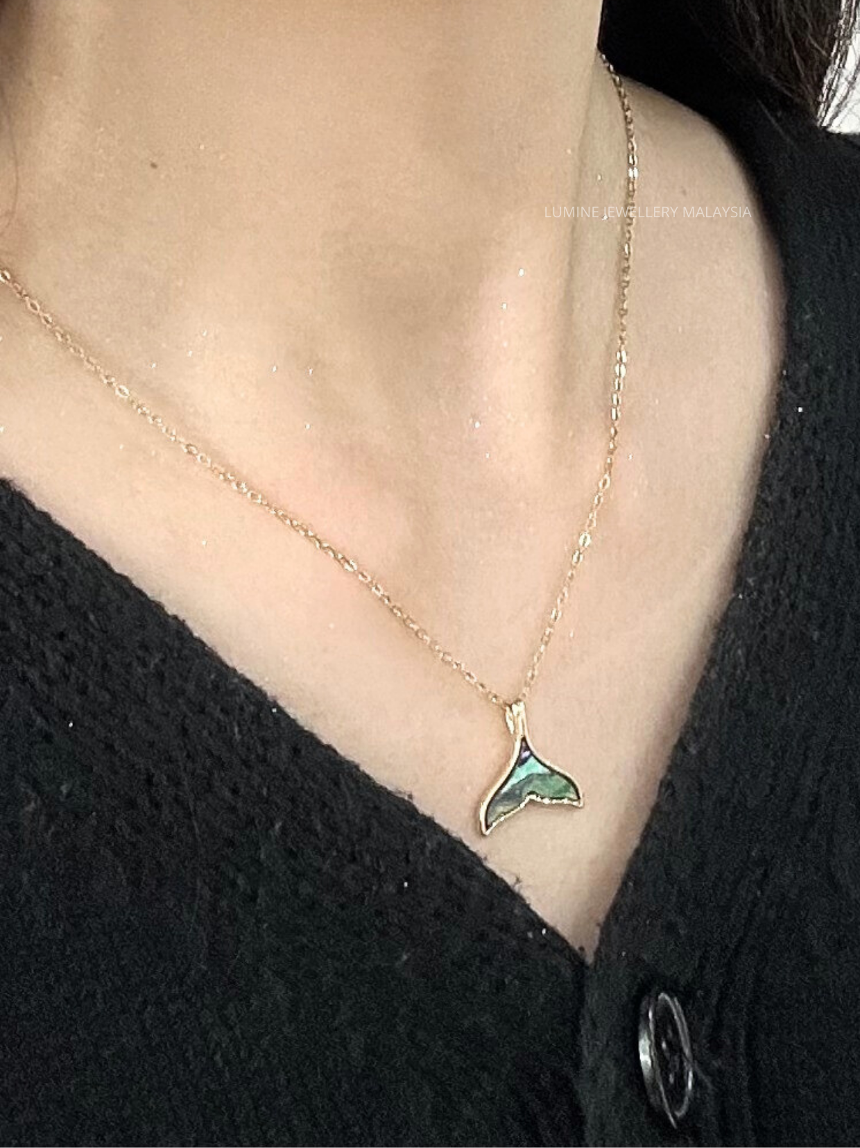 Gold Shell Mermaid Tail Necklace