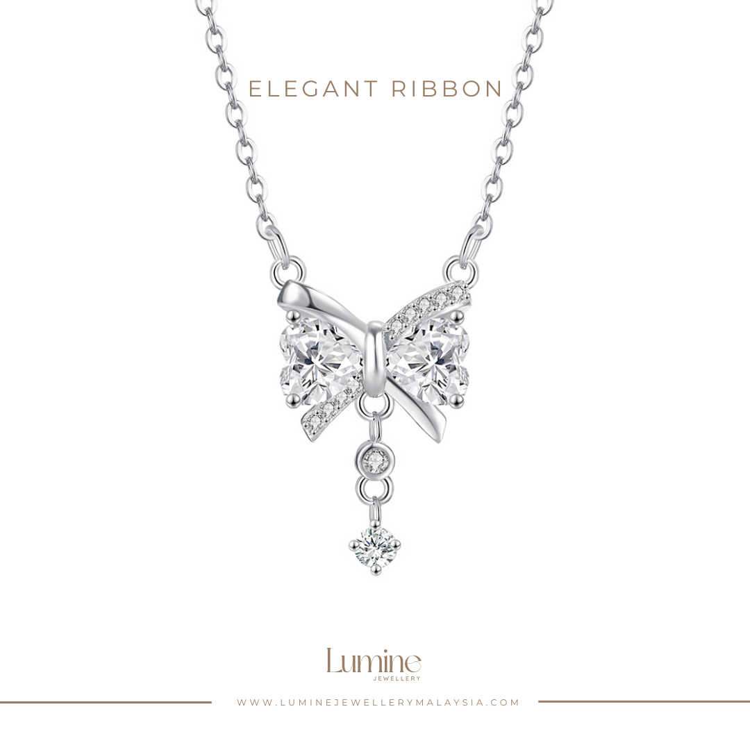 Elegant Ribbon Necklace