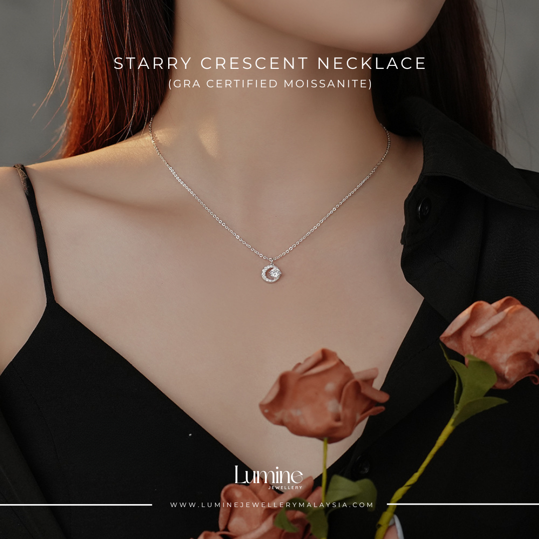 Starry Crescent Necklace (GRA Certified Moissanite | 999 Silver)