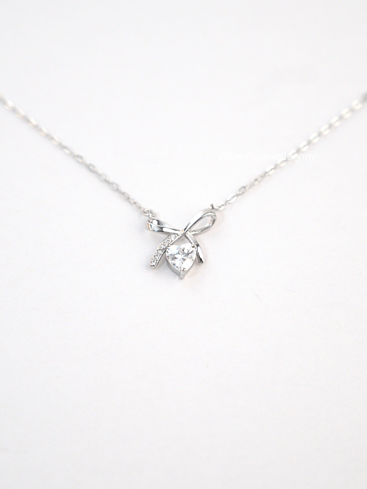 Sweetheart Bow Necklace II