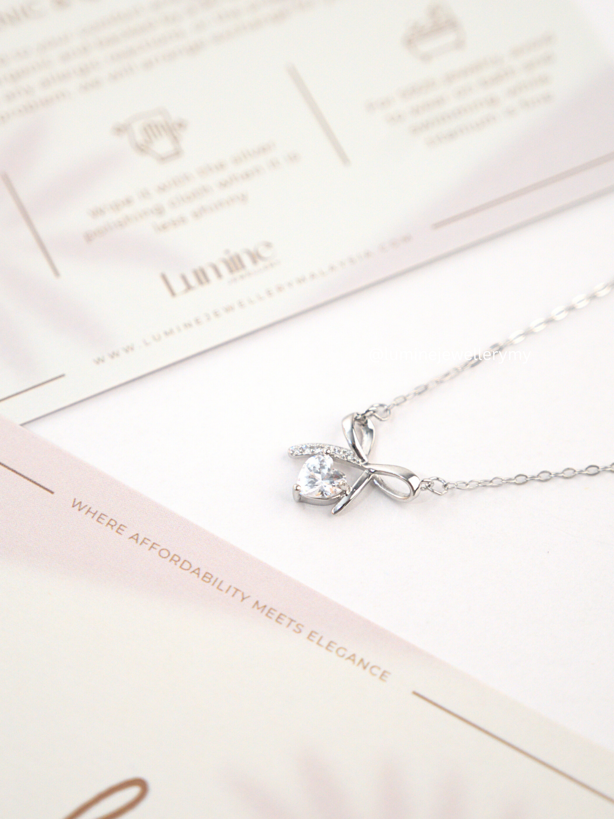 Sweetheart Bow Necklace II