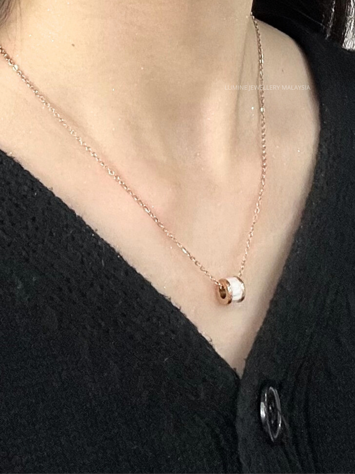 White Dopamine Quetzaly Necklace