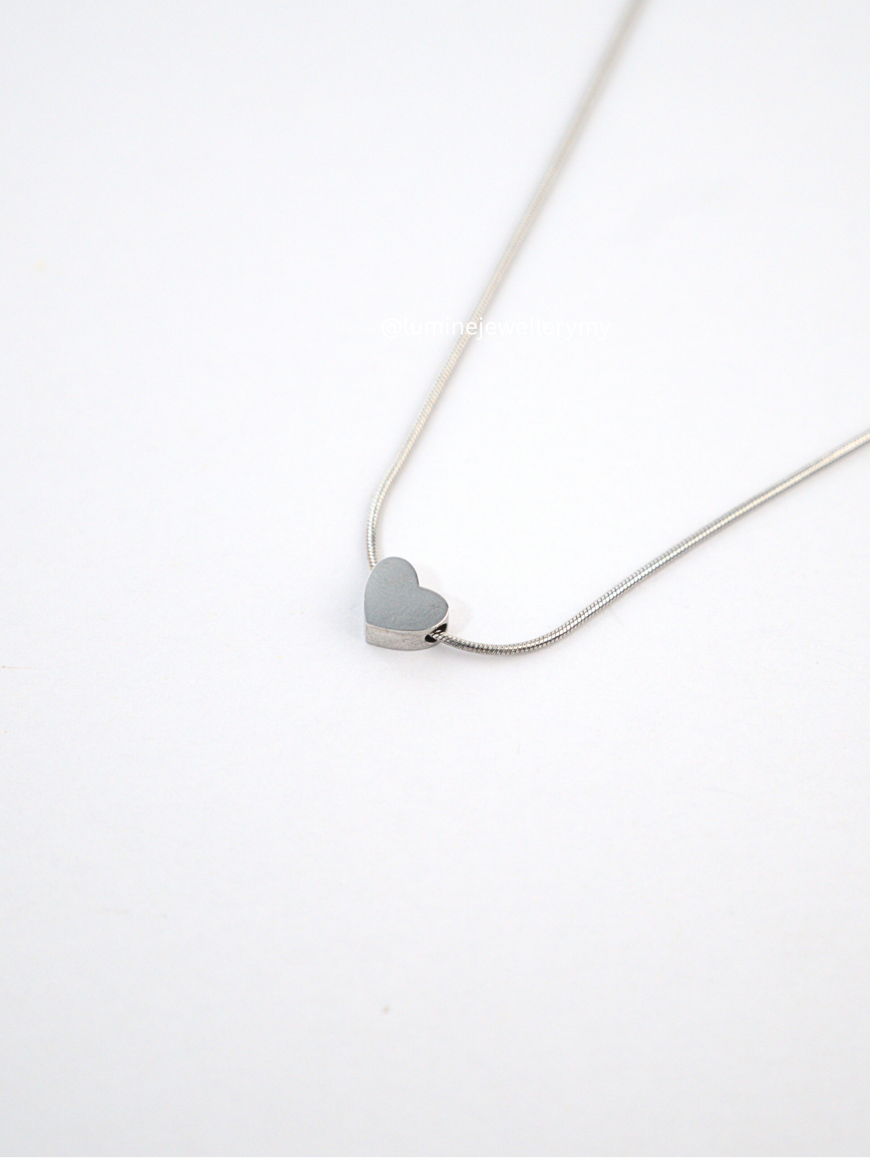 Minimalist Heart Pendant II