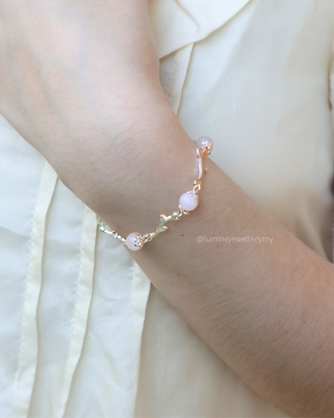 Korean Moonlight Floral Stone Bracelet