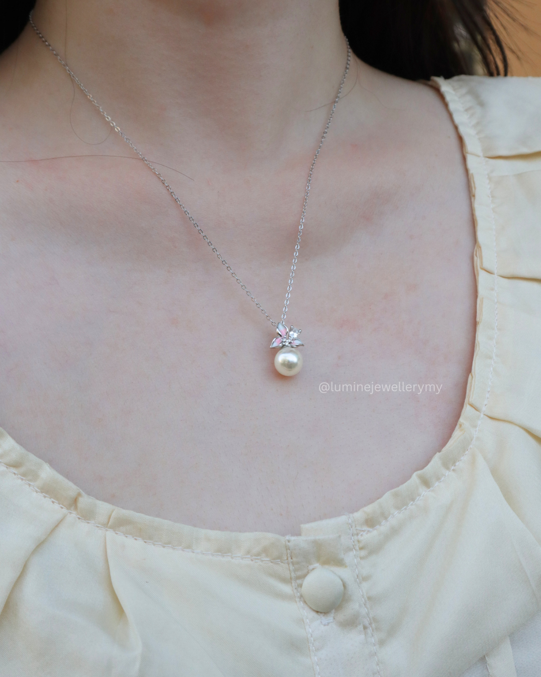 Pearl of Magnolia Necklace