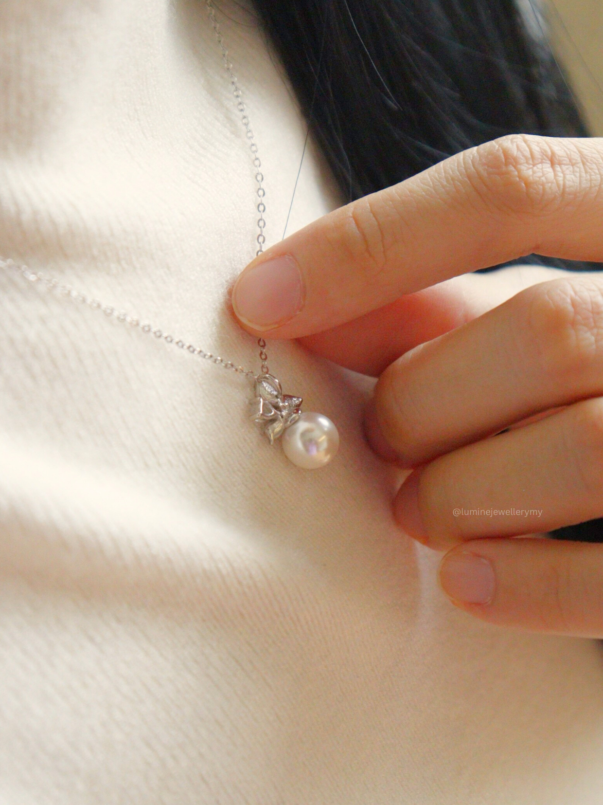 Pearl of Magnolia Necklace