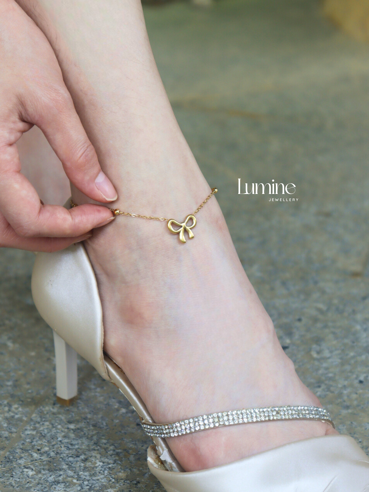 Dainty Bow Elegance Anklet