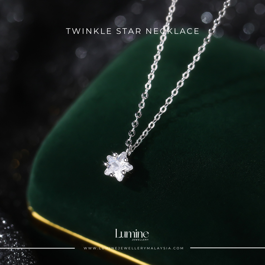 Twinkle Star Necklace