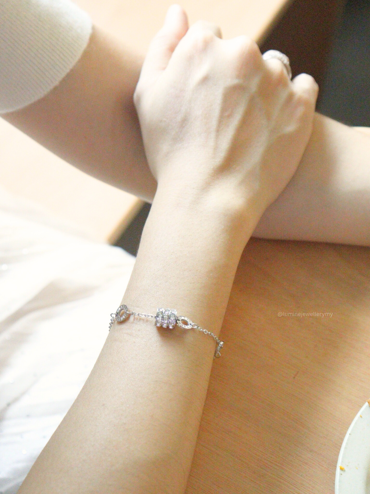 Silver Elegant Cylinder Bracelet