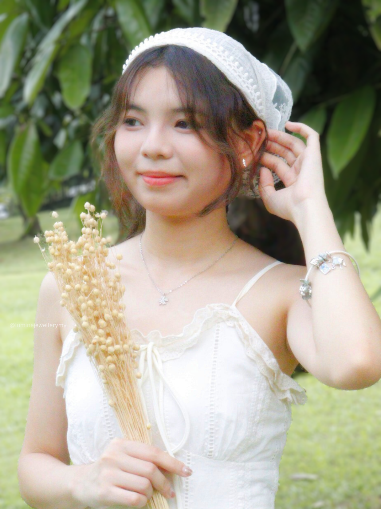 Diamond Clover Necklace