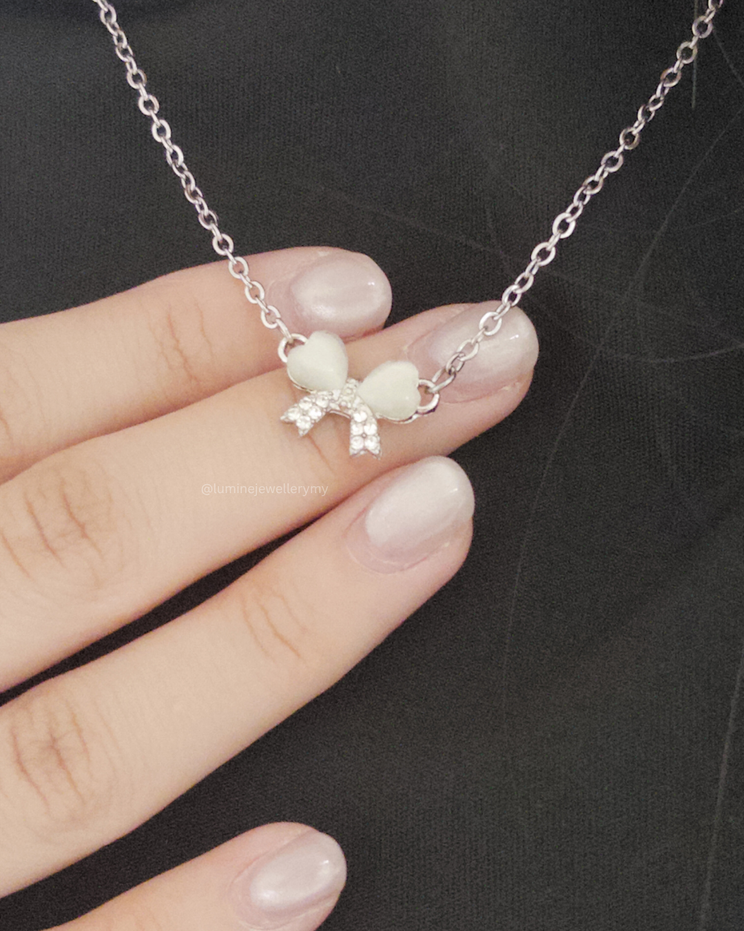 Lux Bow Necklace