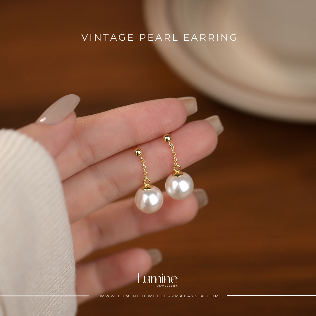 Vintage Pearl Earring