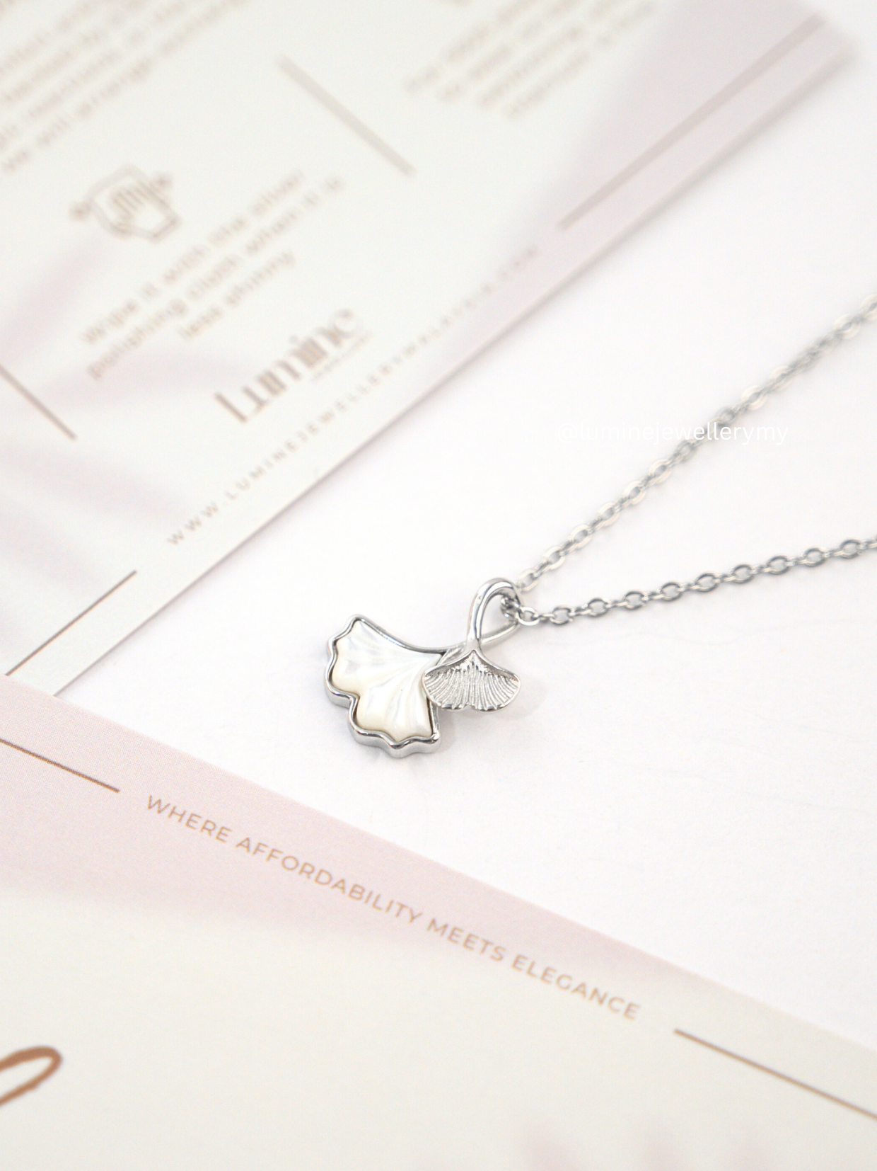 Everlasting Ginkgo Pendant