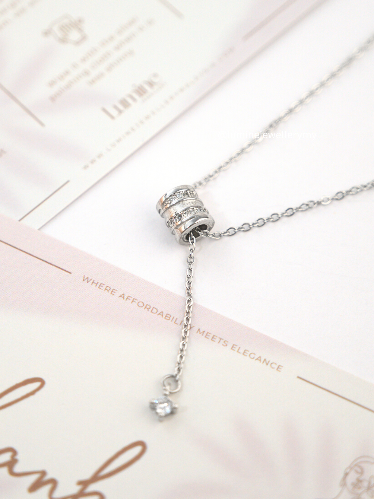 Teardrop Twisted Quetzaly Necklace