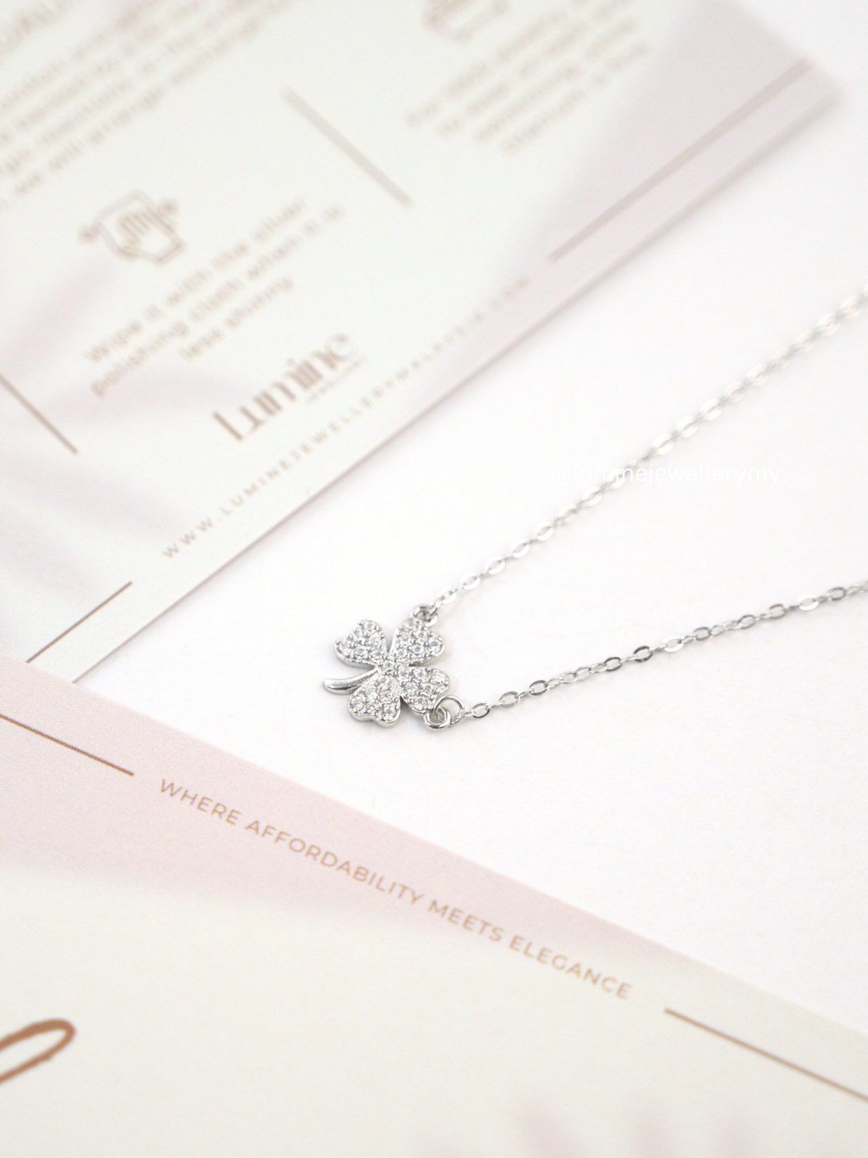 Elegant Lucky Clover Necklace