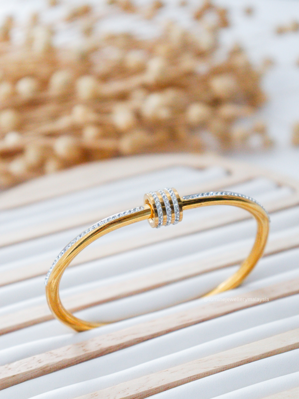 Cylinder Cuff