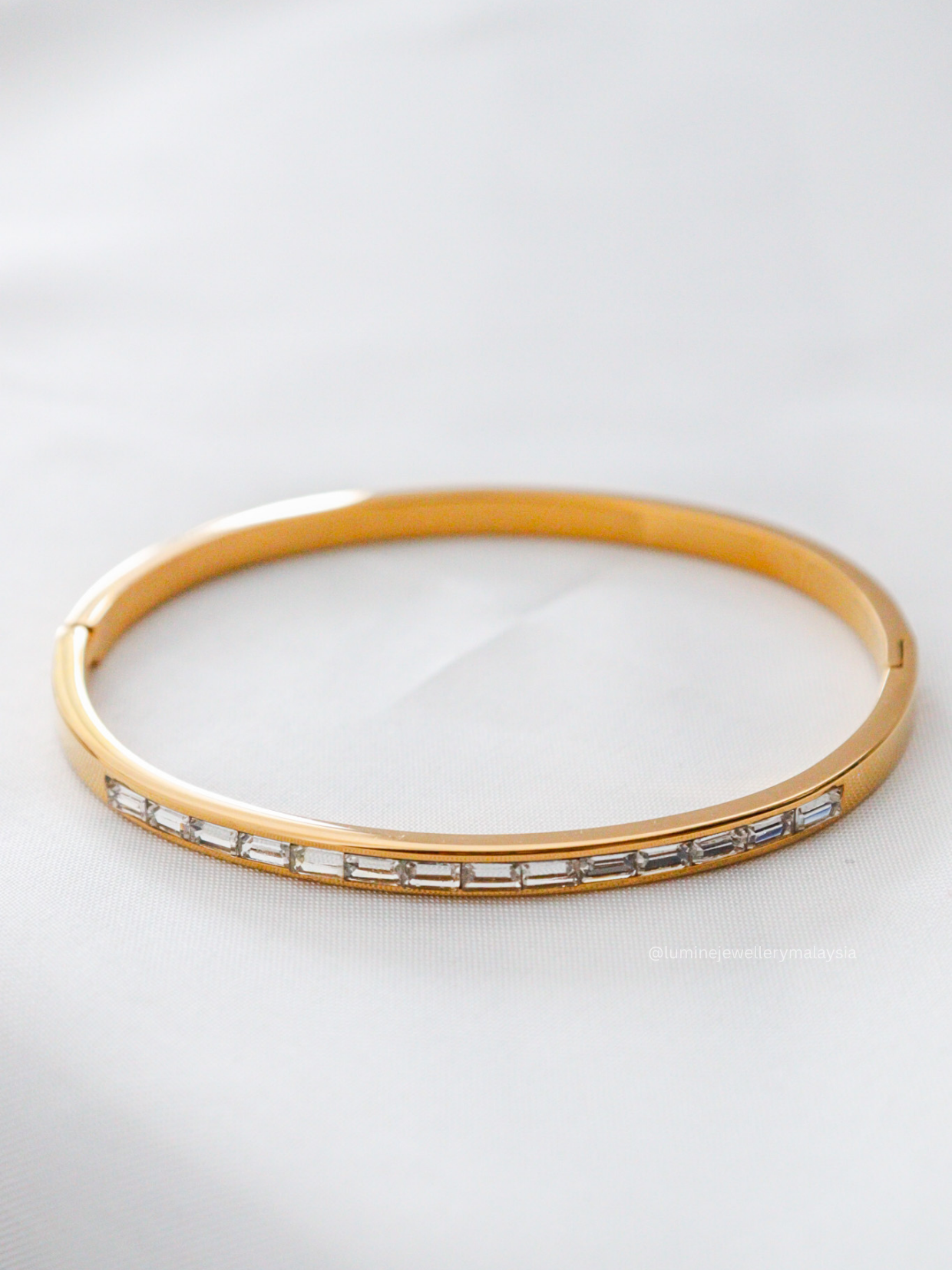 Whispering Vows Zirconia Bracelet II