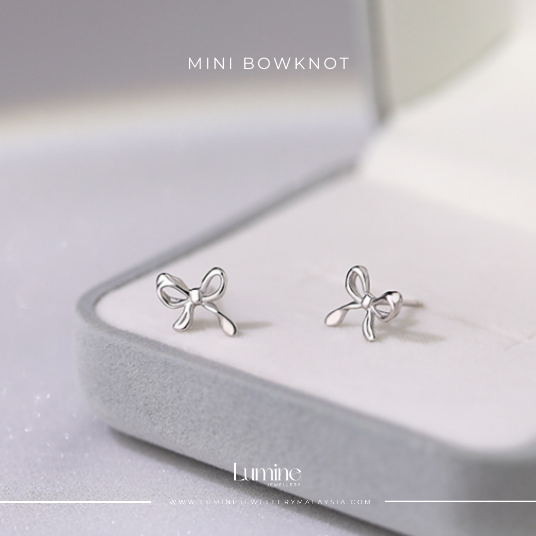 Mini Bowknot Studs