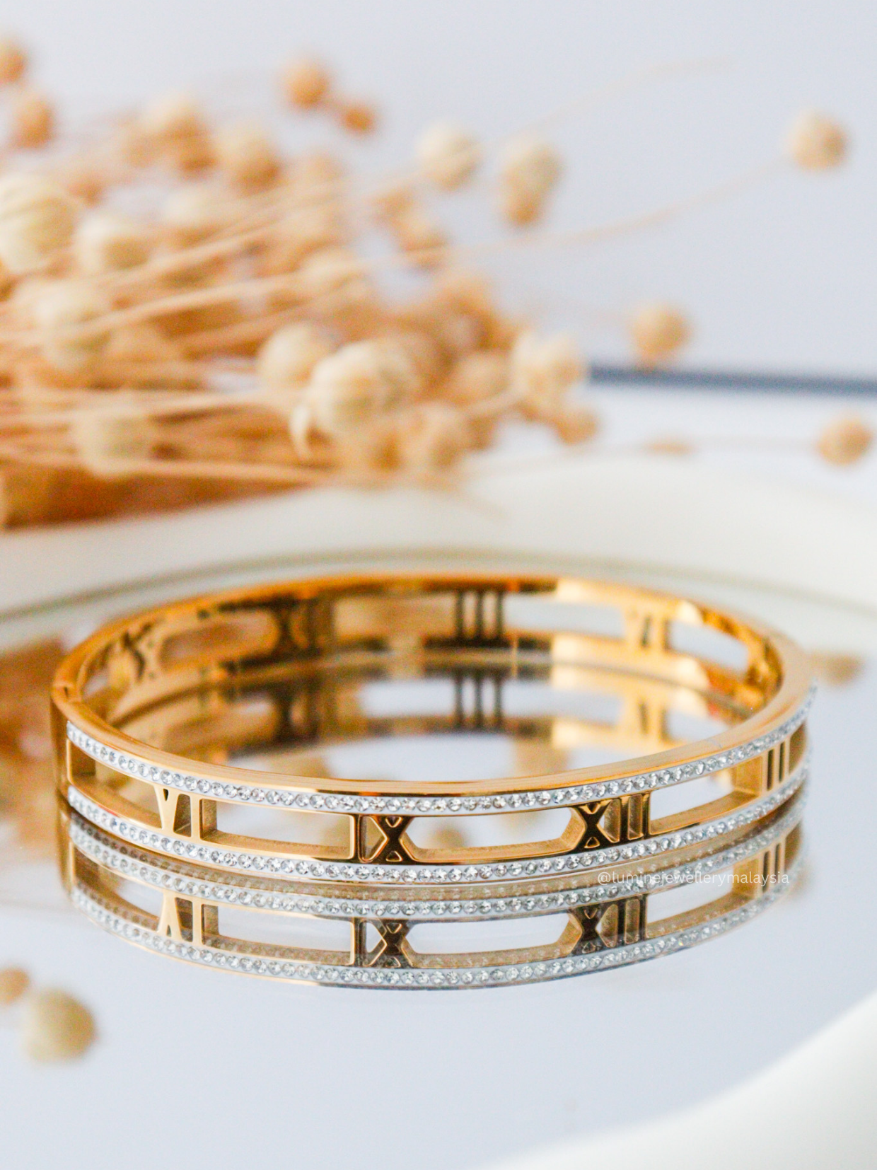 Hollow Rome Alphabet Zirconia Bracelet
