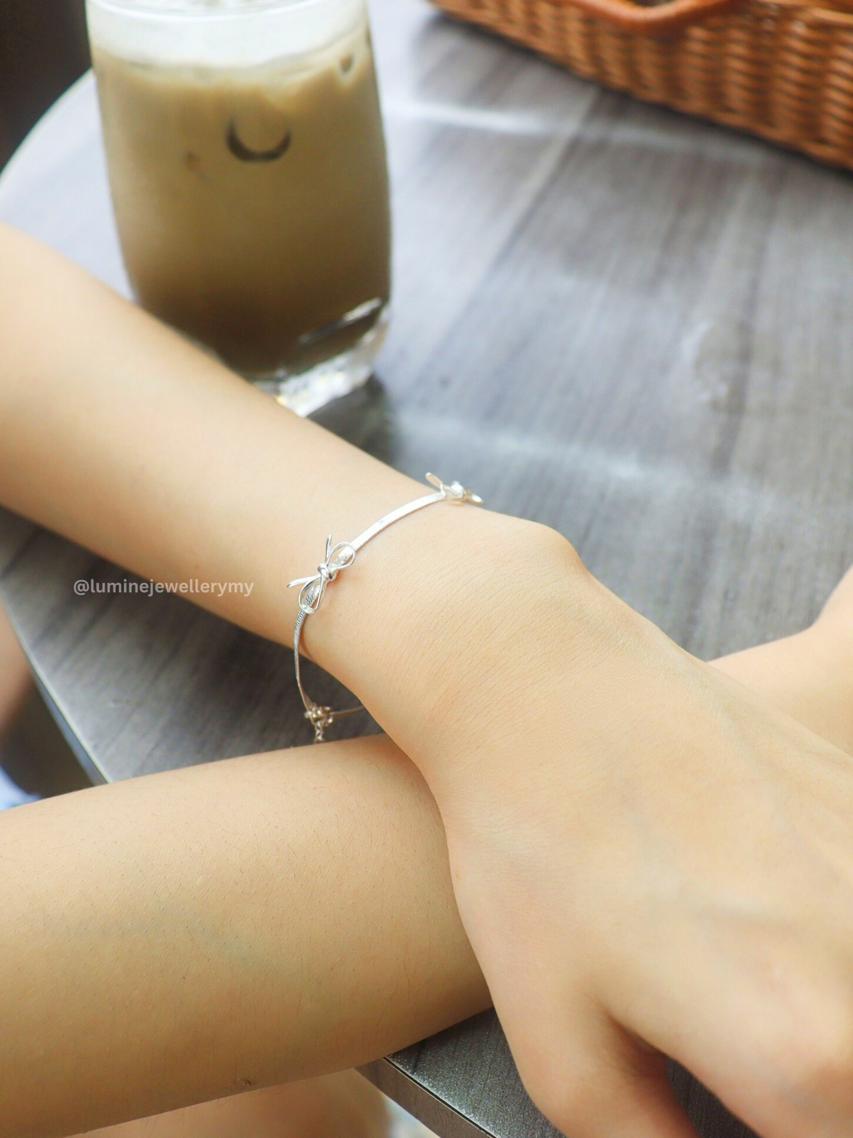 Korean Bowtie Snake Chain Bracelet
