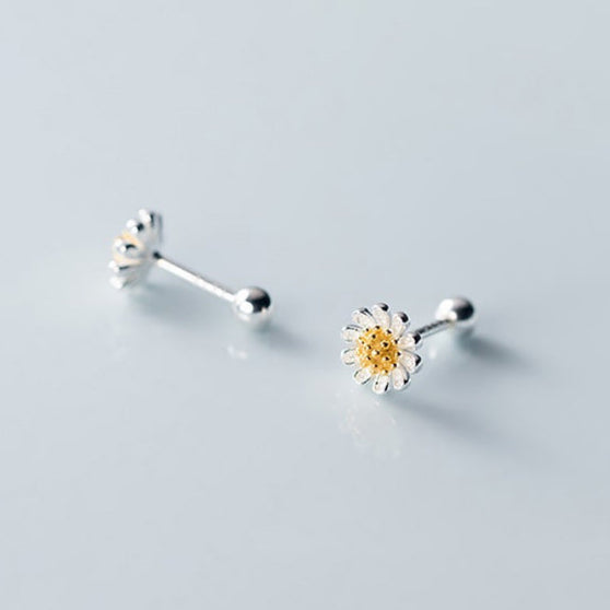 Daisy Studs