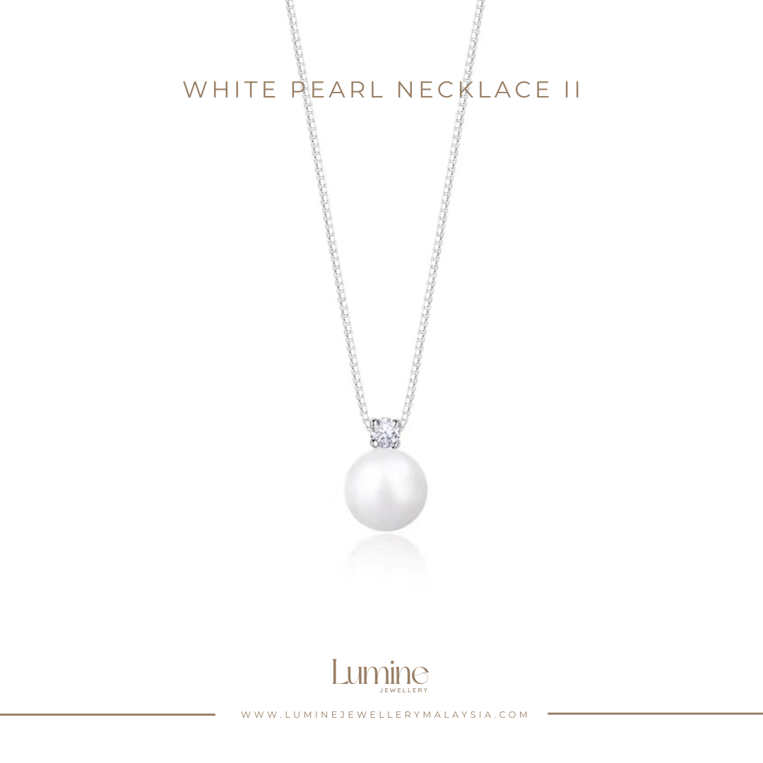 White Pearl Necklace II