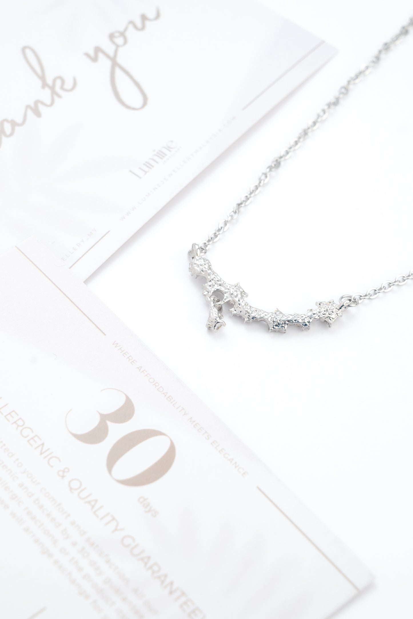 Sparkling Flower Necklace