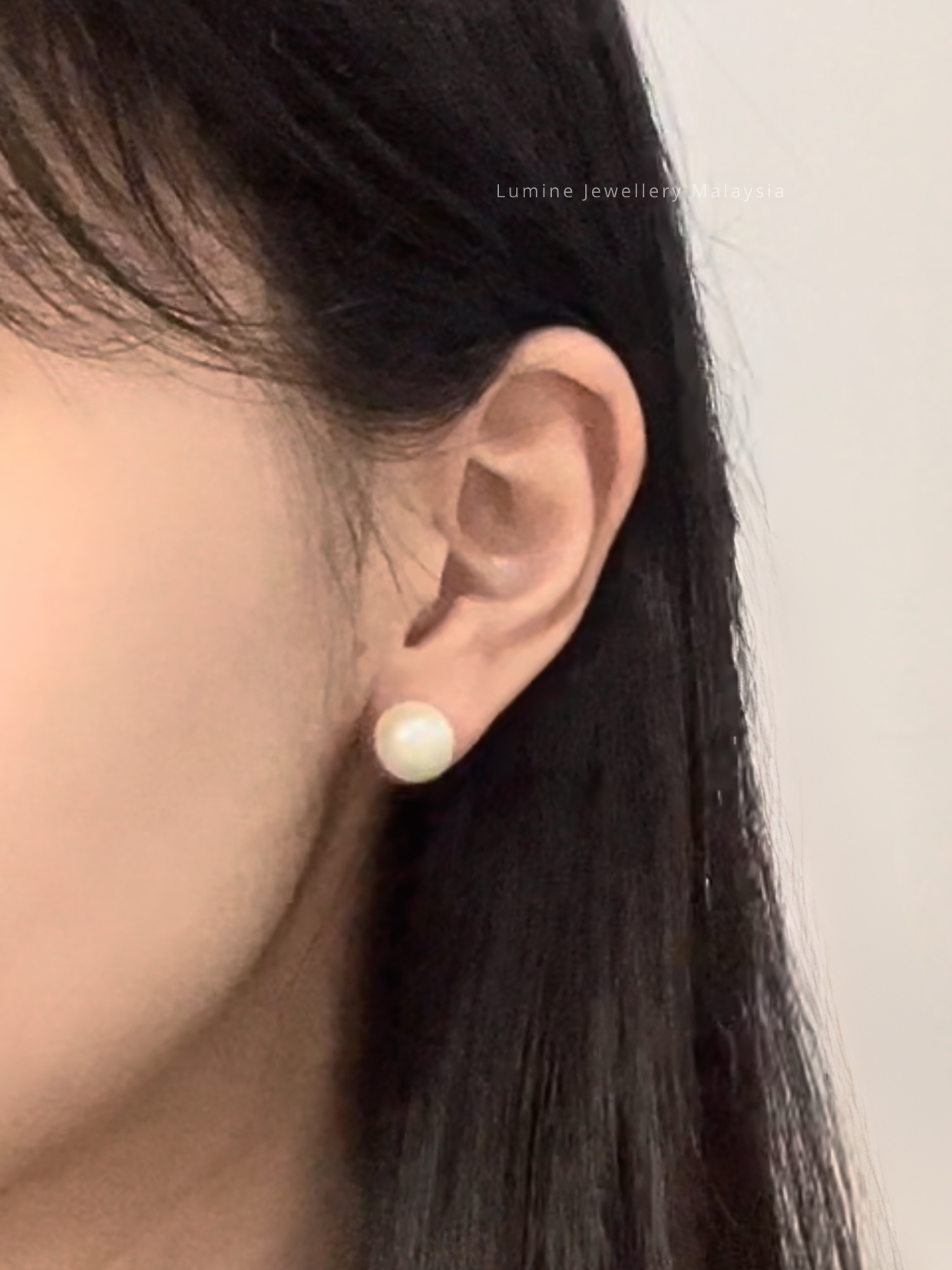 Natural Freshwater Pearl Earrings