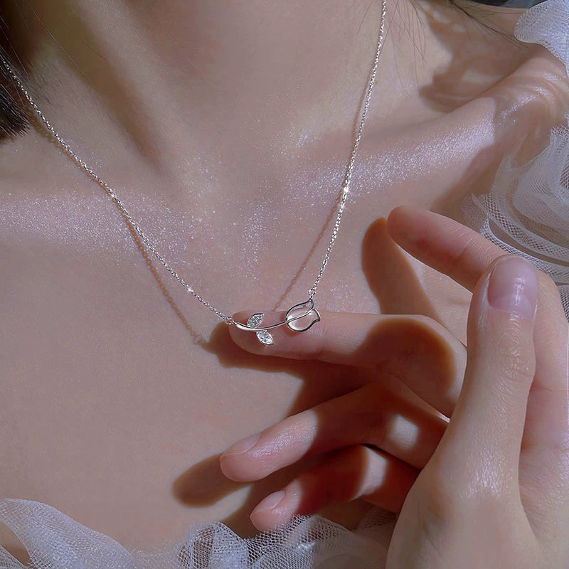 Tulip Blossom Necklace