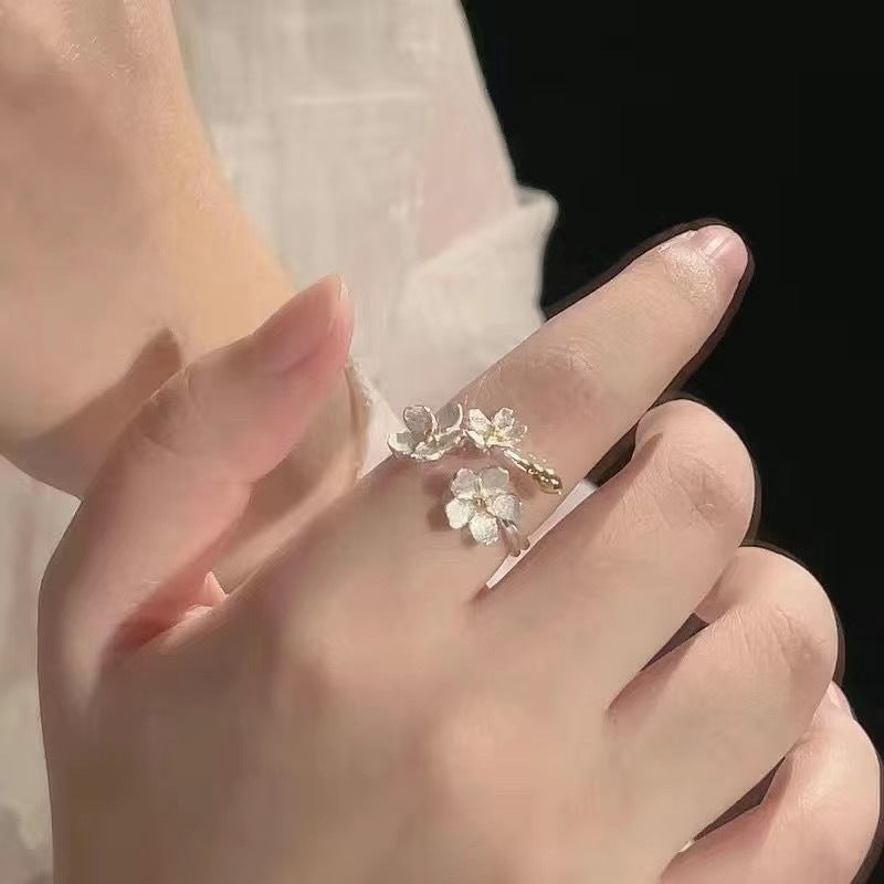 Blooming Flower Ring