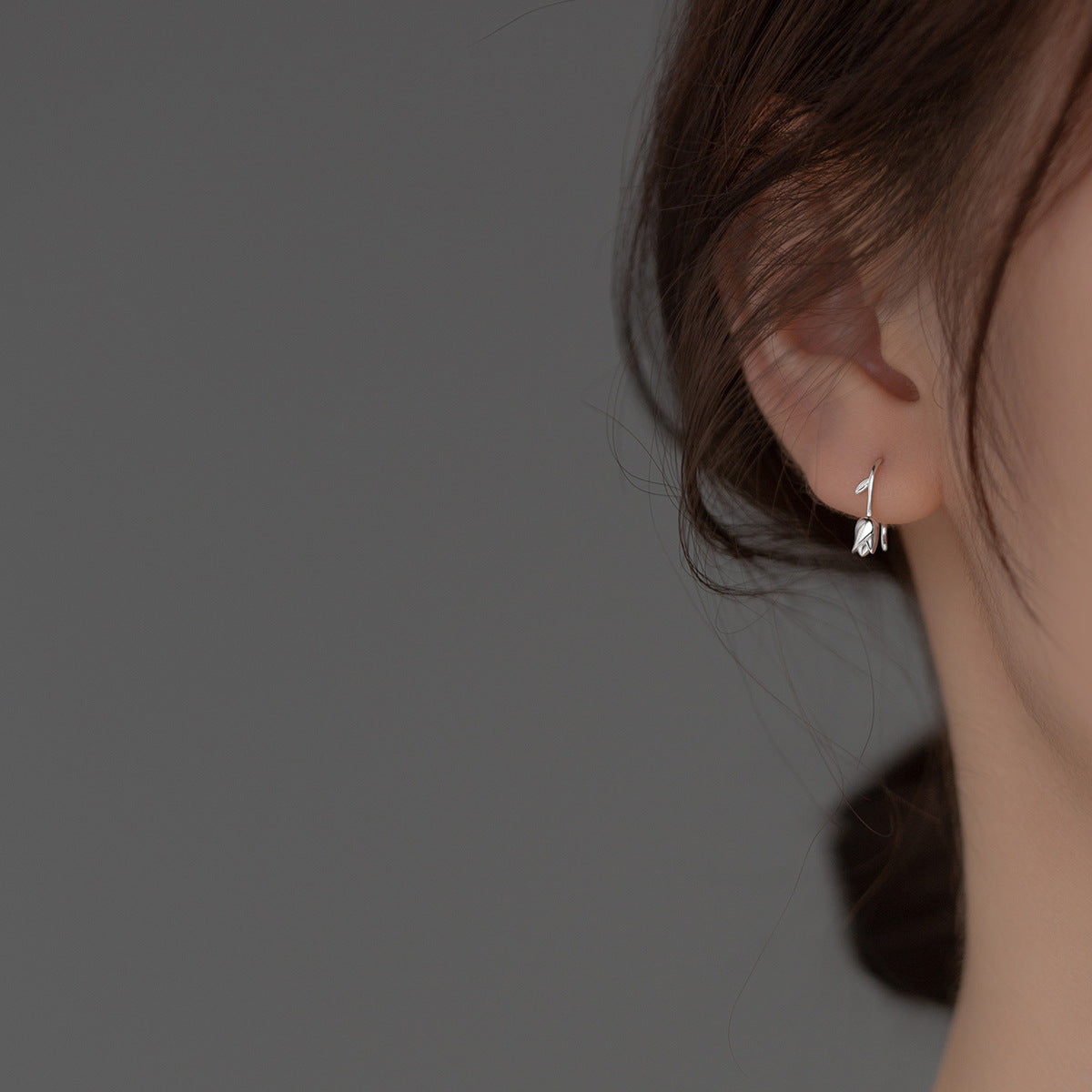 Retro Tulip Earrings