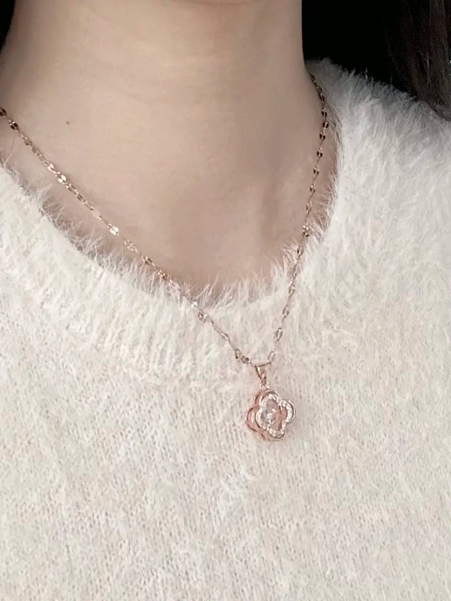 Rose Gold Dancing Clover Necklace