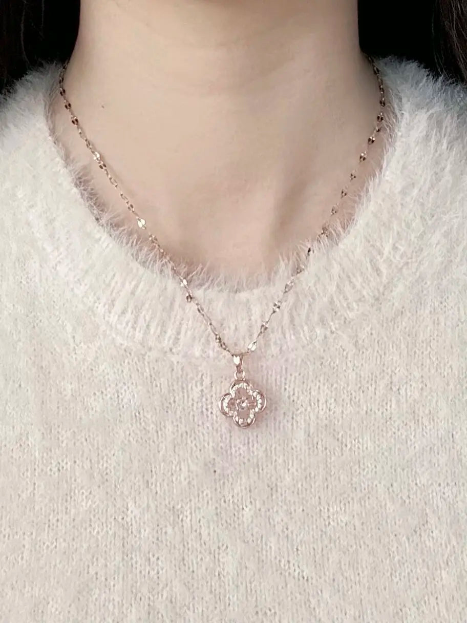Rose Gold Dancing Clover Necklace