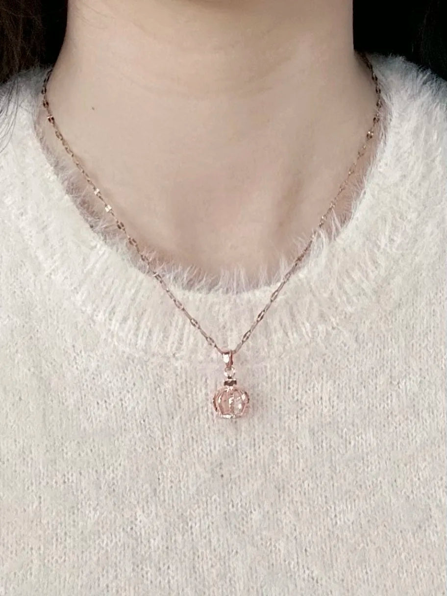 Rose Gold Elegant Crown Necklace