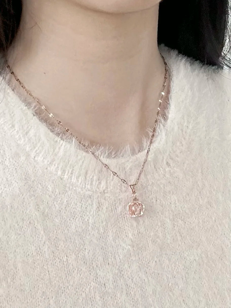 Rose Gold Elegant Crown Necklace