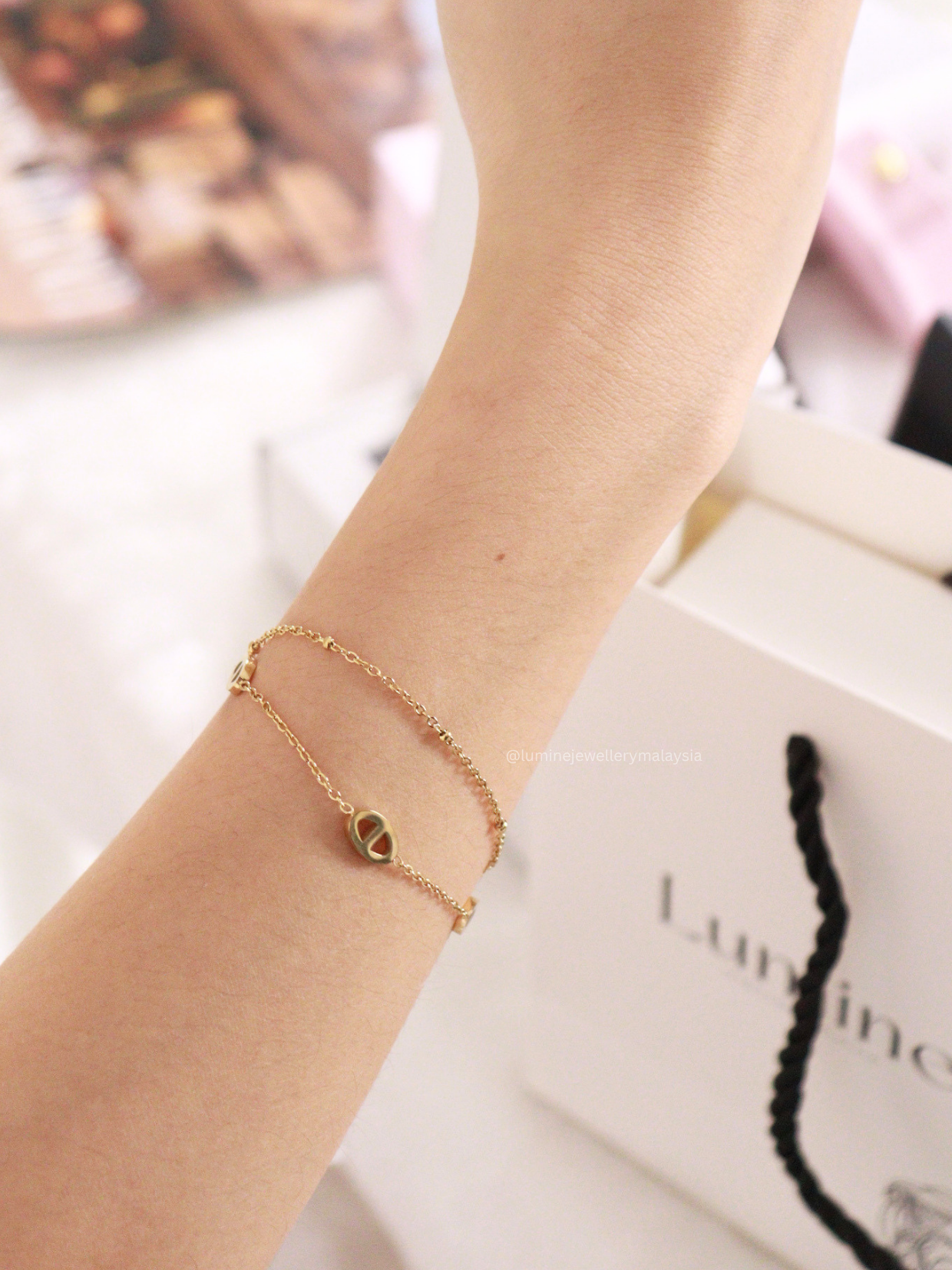 Unique Elegant Retro Bracelet