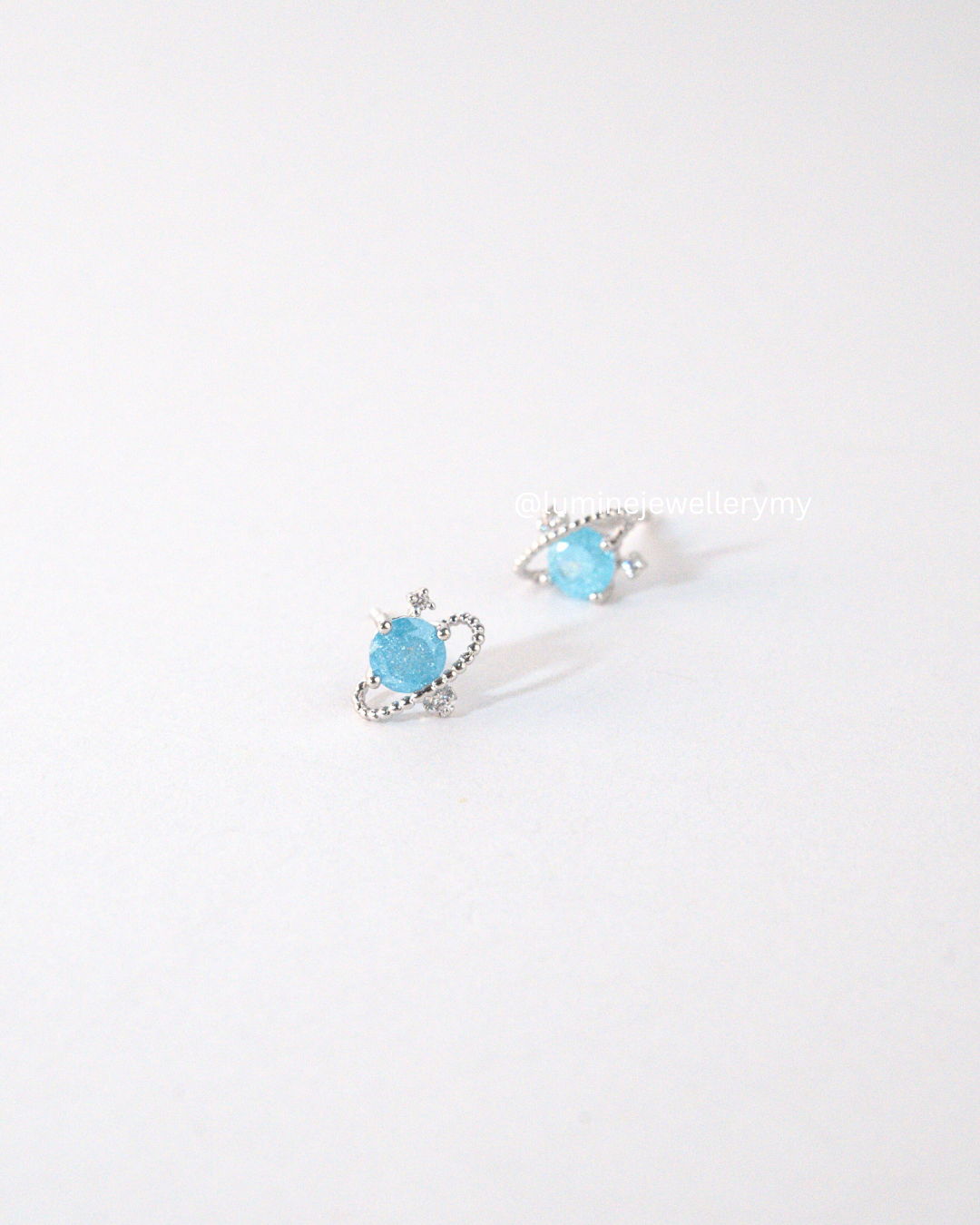 Endless Blue Planet Studs