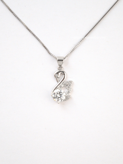 Eternal Swan Necklace (GRA Certified Moissanite | S925)