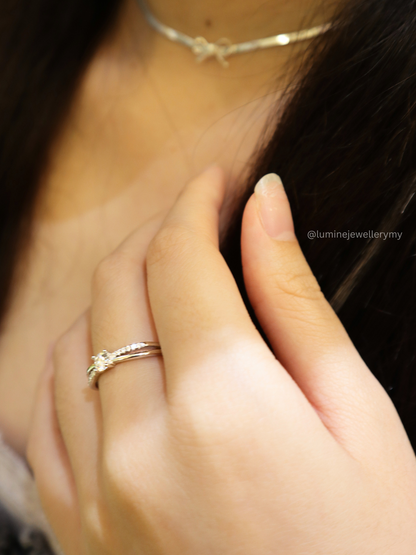 Éternel Croisé (Moissanite Couple Rings)