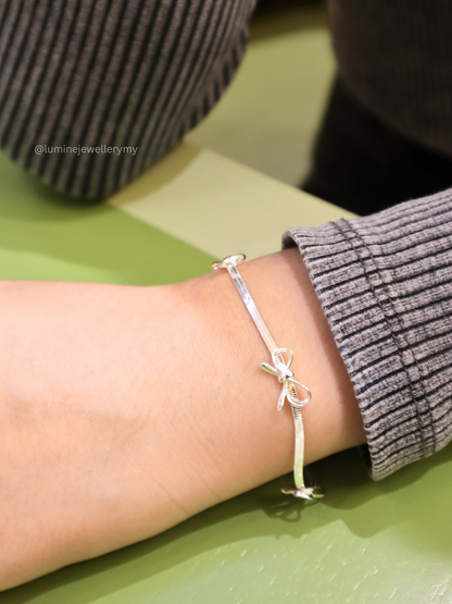 Korean Bowtie Snake Chain Bracelet