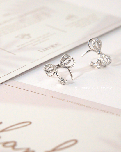 Light Lux Diamond Bowknot Earring