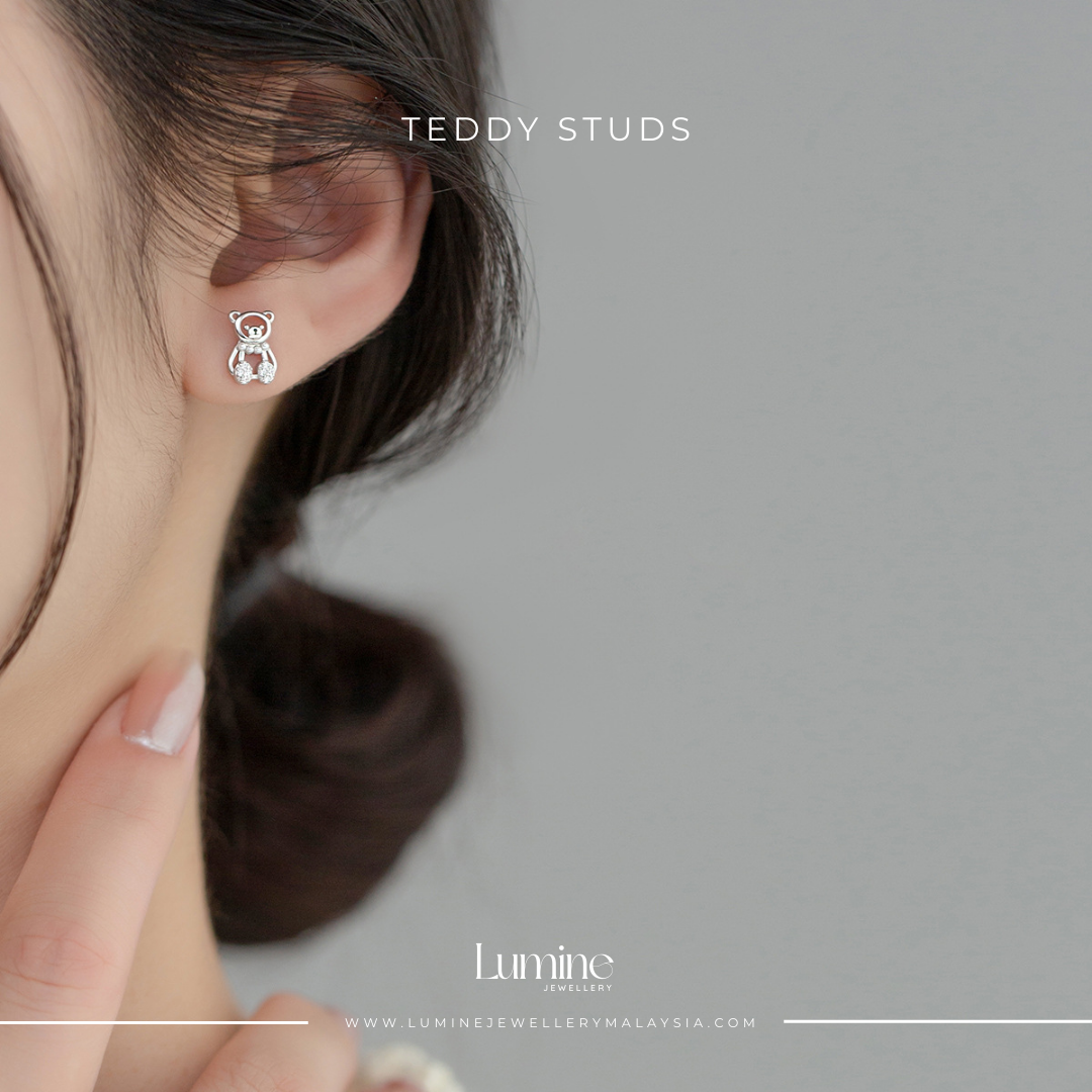 Teddy Studs