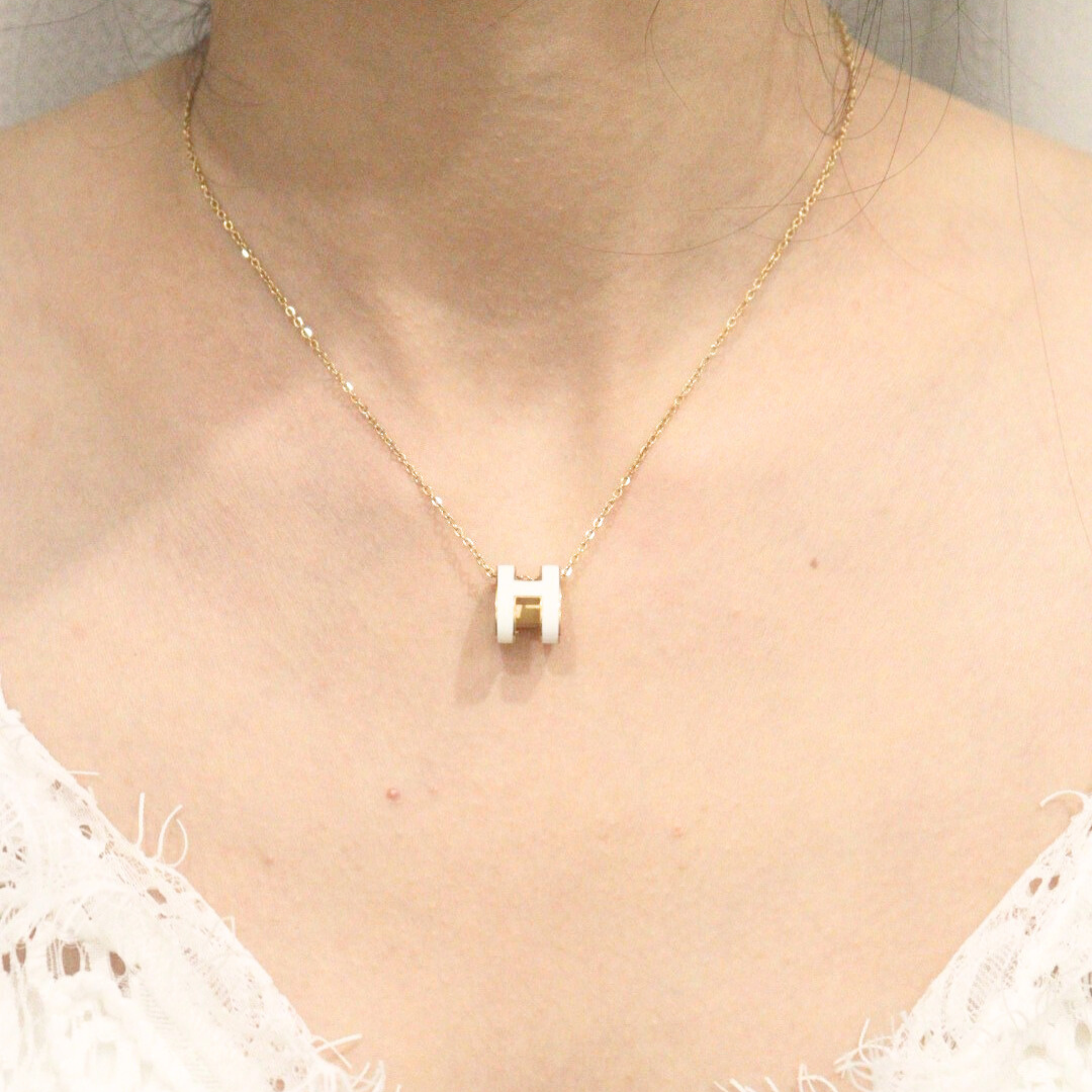 White H Alphabet Necklace