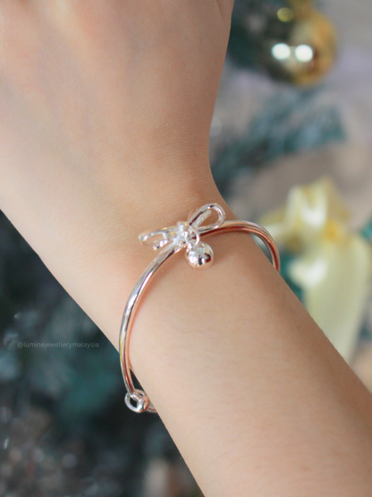 Charming Ribbon Bell Bracelet