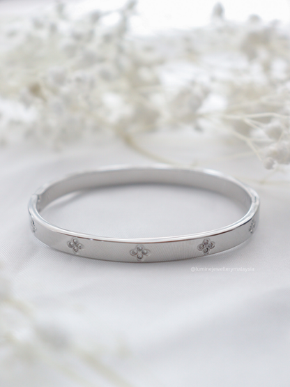 Zirconia Lucky Clover Bracelet