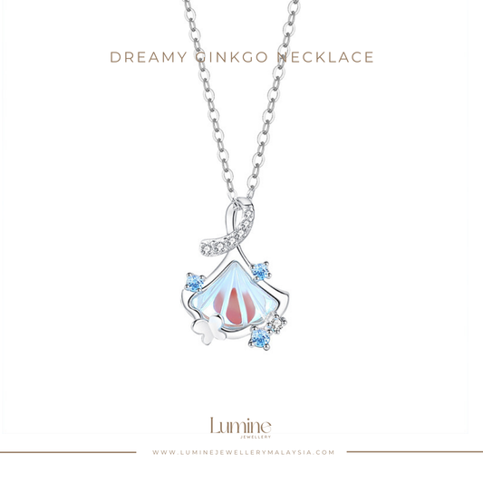 Dreamy Ginkgo Necklace